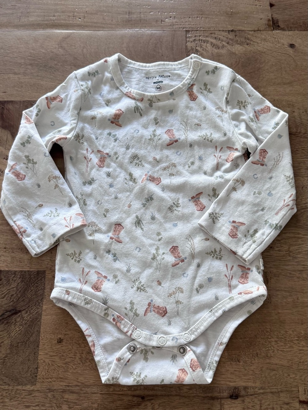 Petite Maison X Nono western cowboys boots novelty print onesie sz 9 months